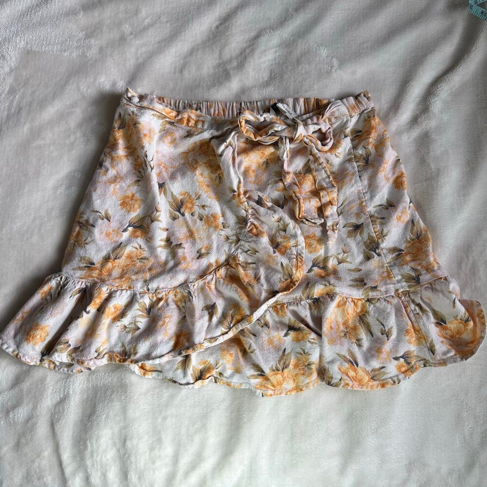 American Eagle Floral skirts